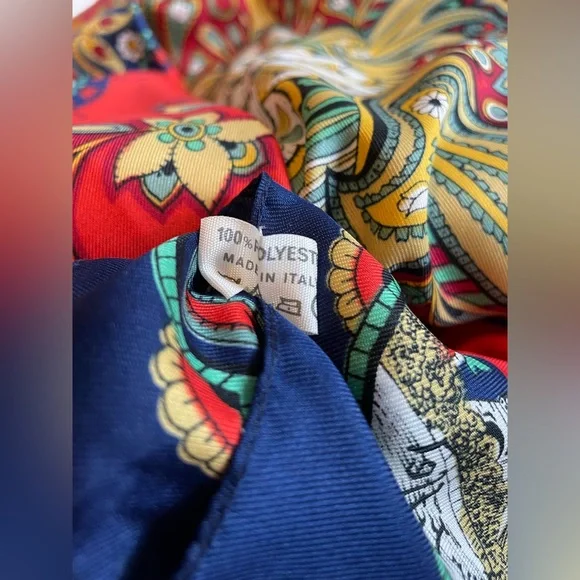 Italian Made French Monument Scarf - Picture 7 of 7